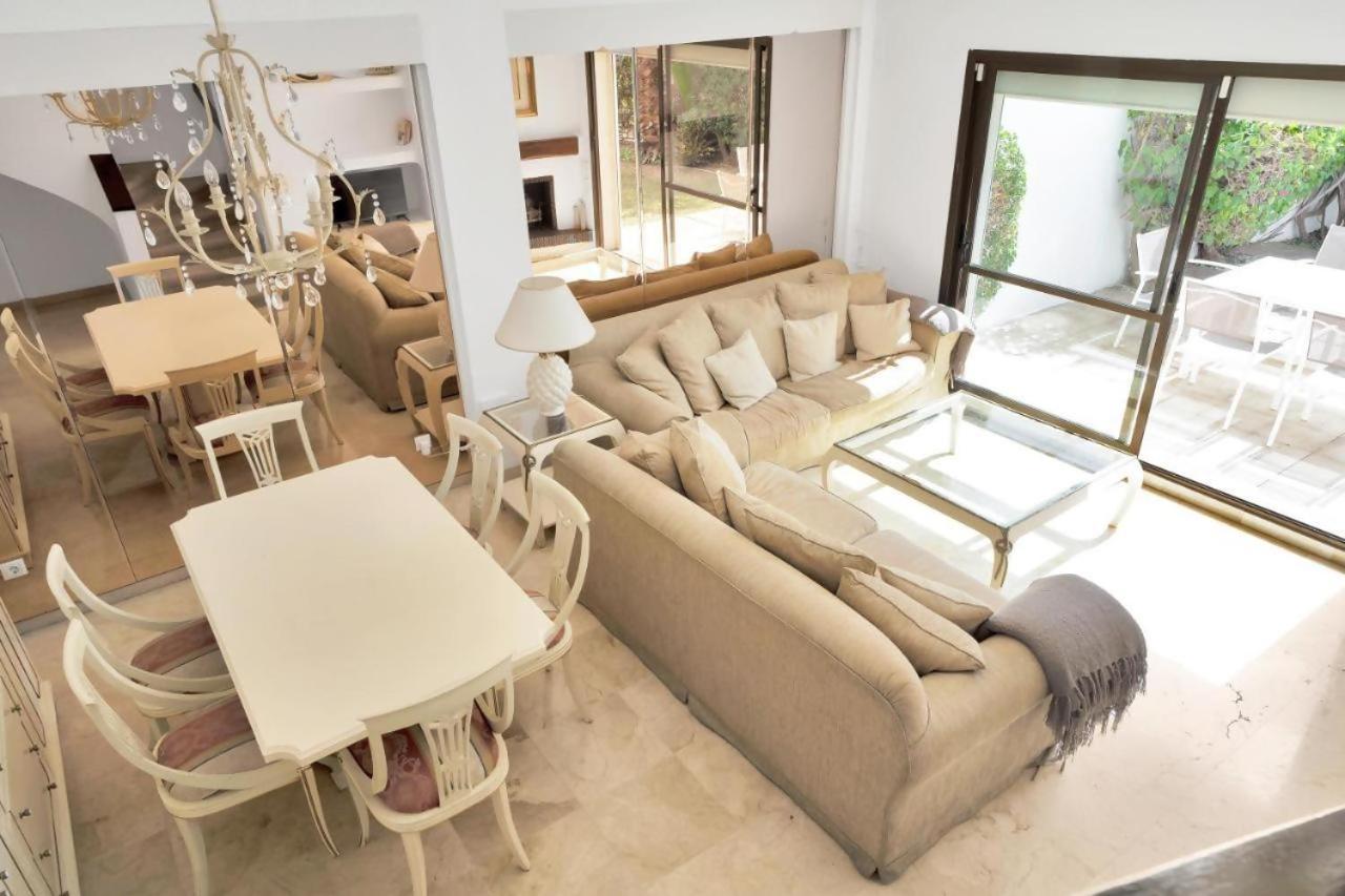 Beachside House Mariabanus